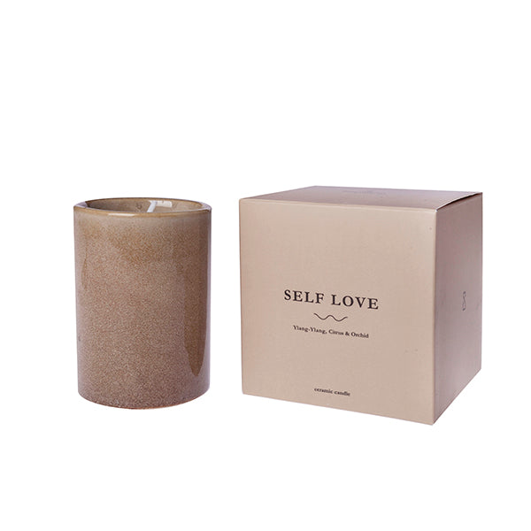 Ceramic candle with ylang ylang aroma