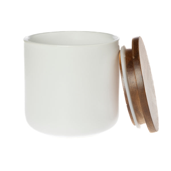 Bathroom organizer with lid