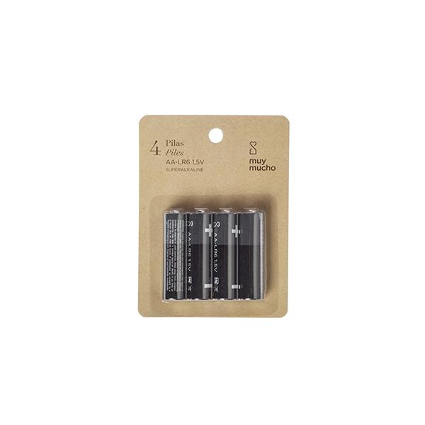 Pack of 4 AA batteries