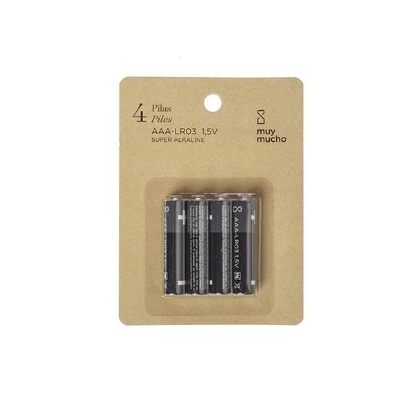 Pack of 4 AAA batteries