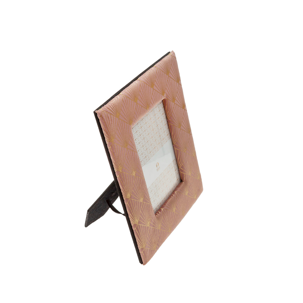 LD-191030RO_image2